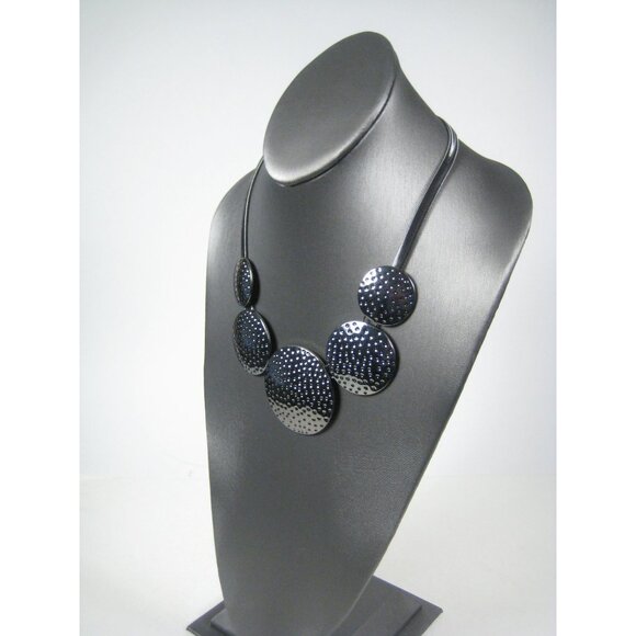 Joan Rivers Gun Metal Gray Bib Chain Necklace 18 Inch Cluster Hammered Statement - Picture 9 of 16